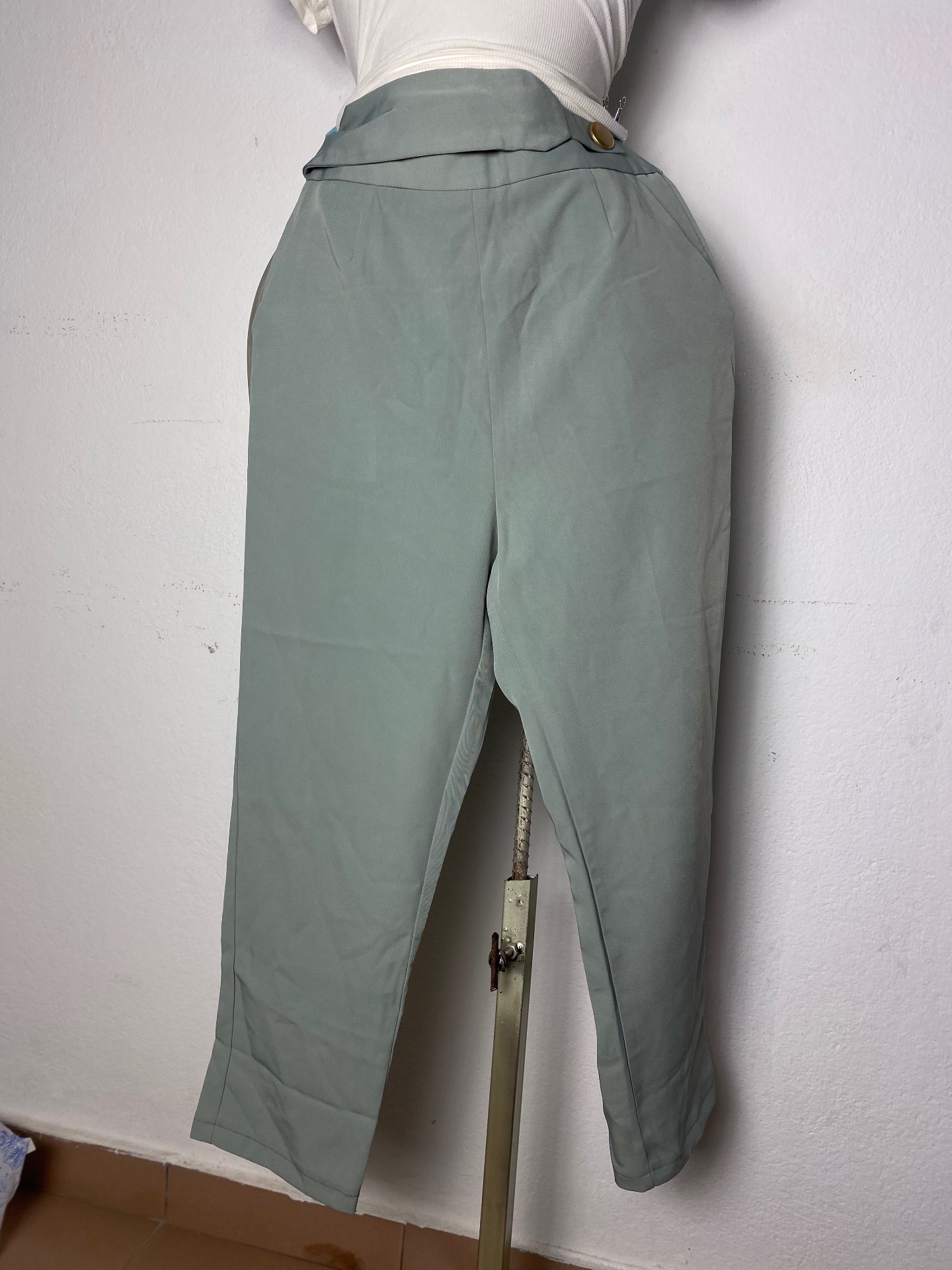 Pantalon taille haute élégant