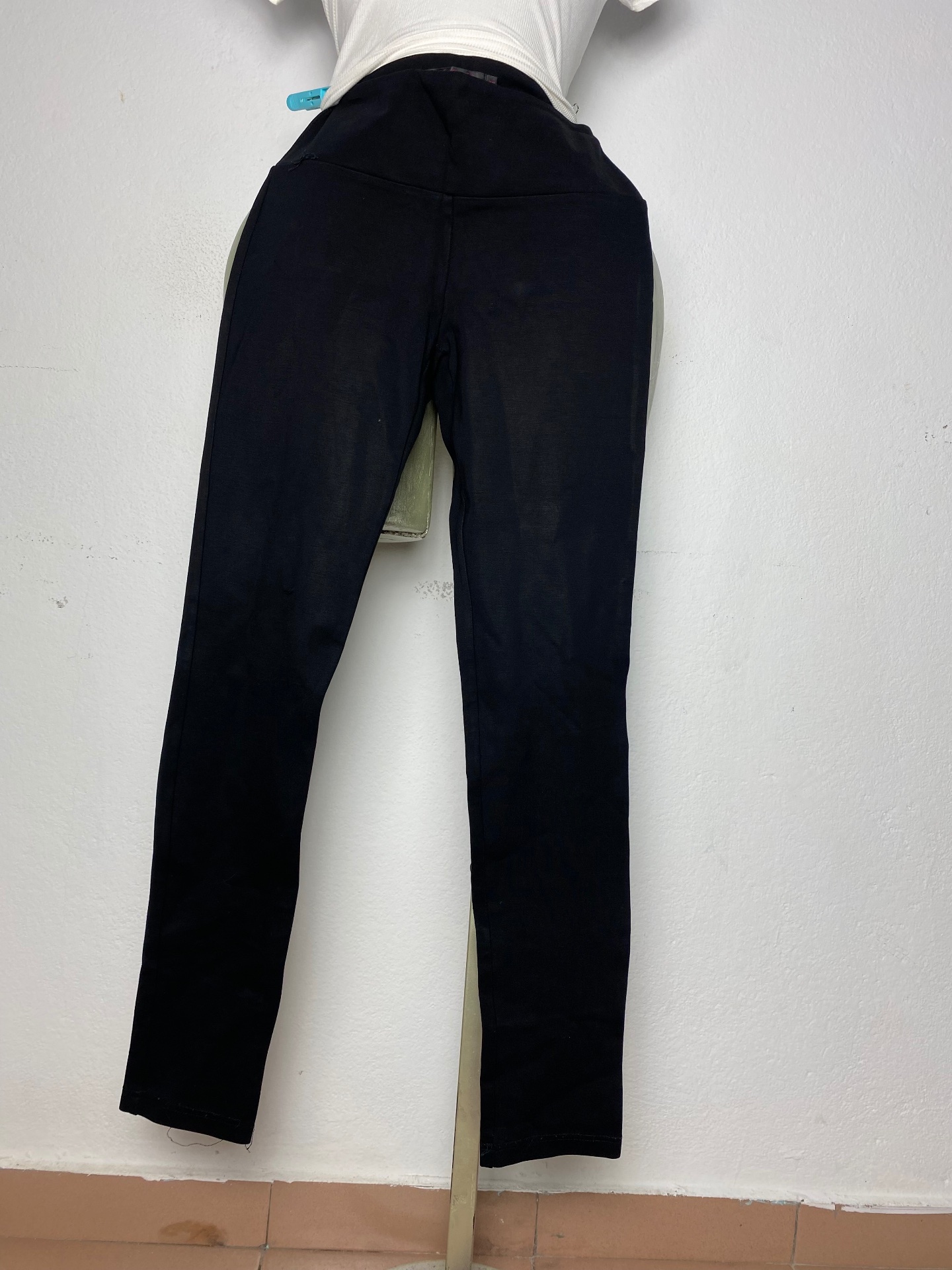 Pantalon slim noir femme Taille XS S