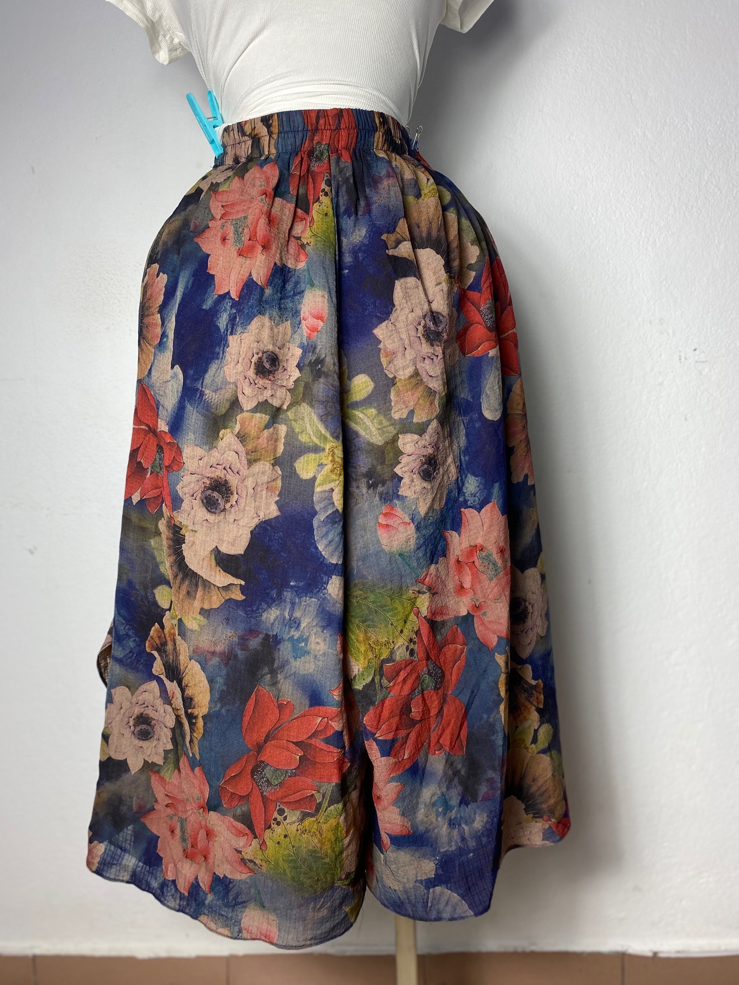 Pantalon en Jupe large fleurie élégante taille standard