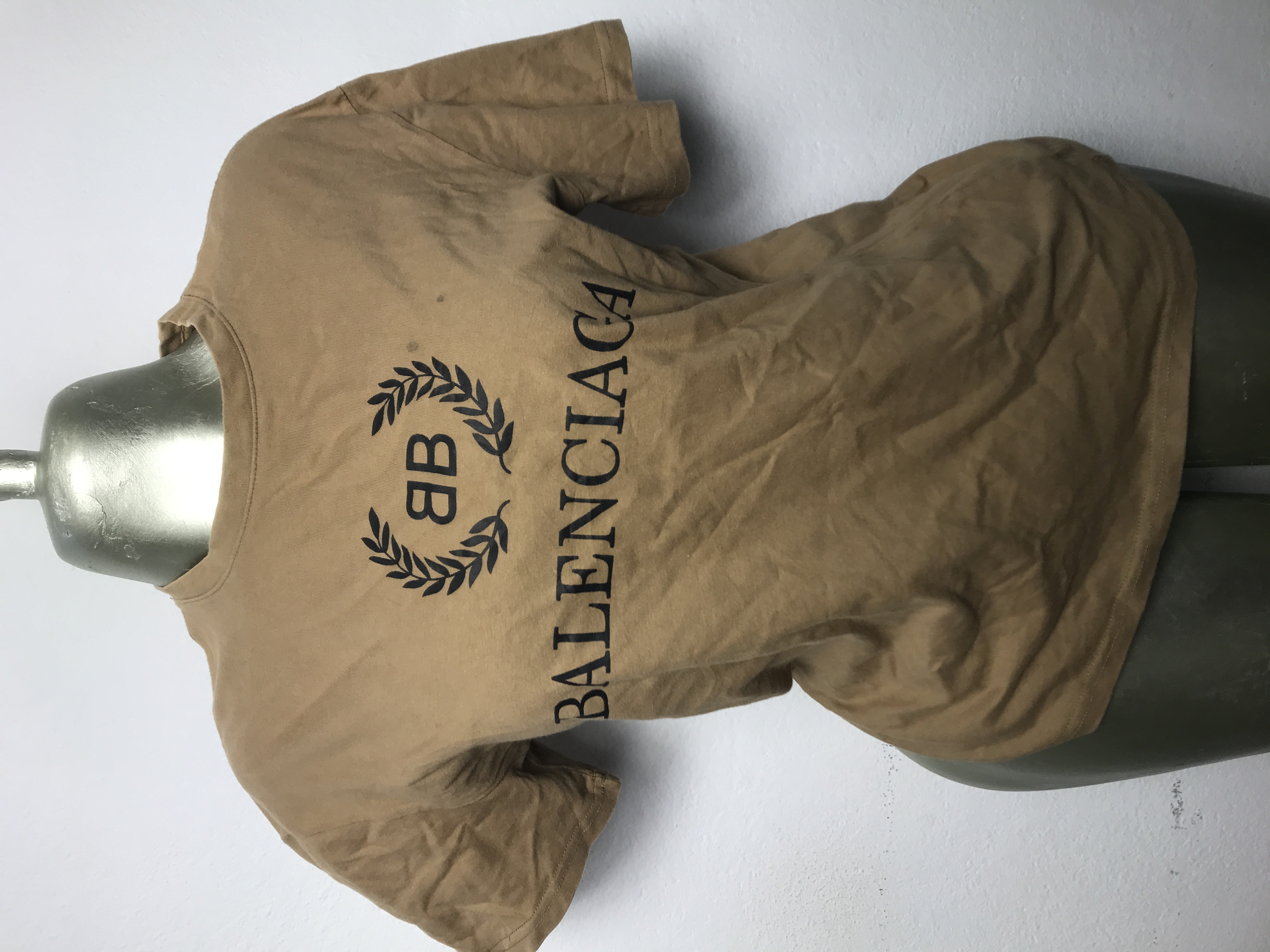 T-shirt Balenciaga marron Taille S M L