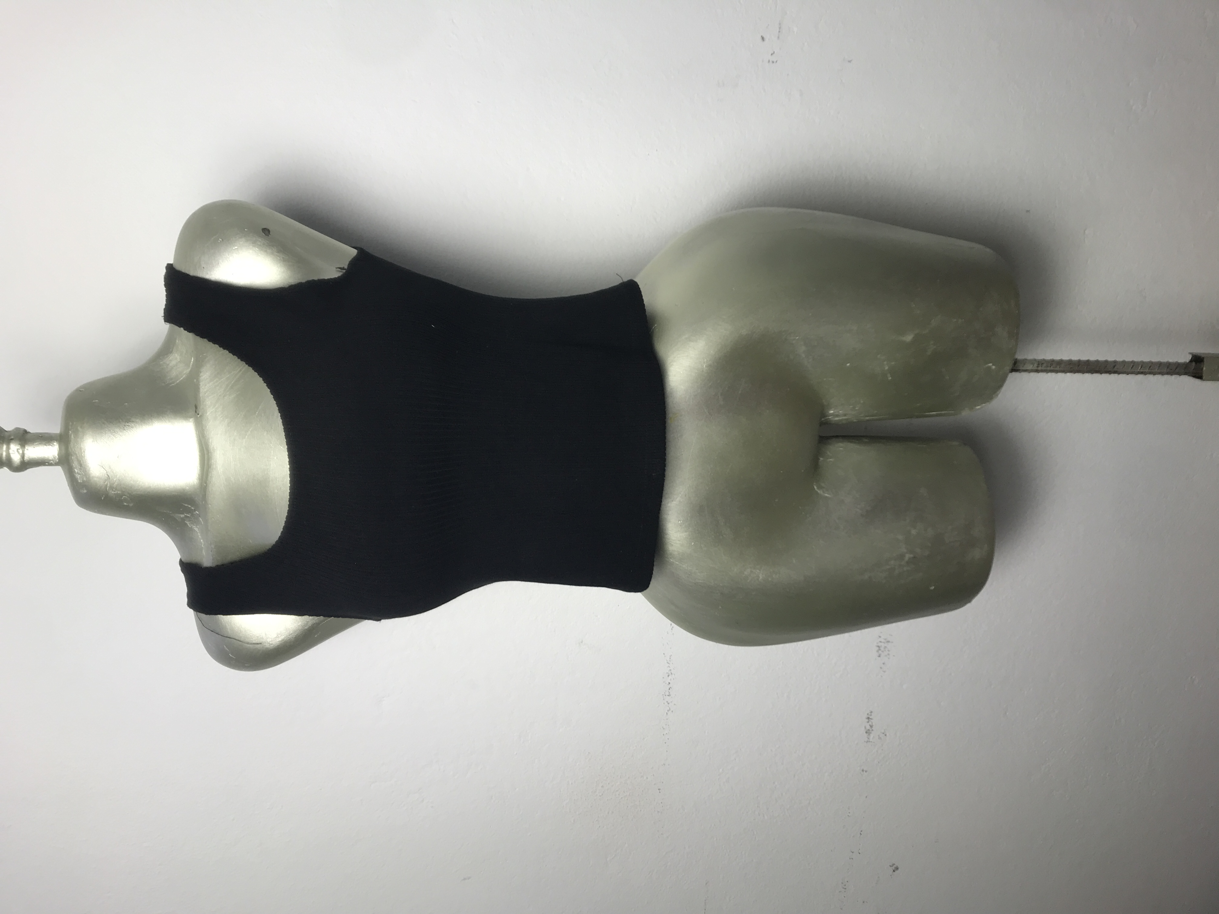 Top court noir élégant Taille standard