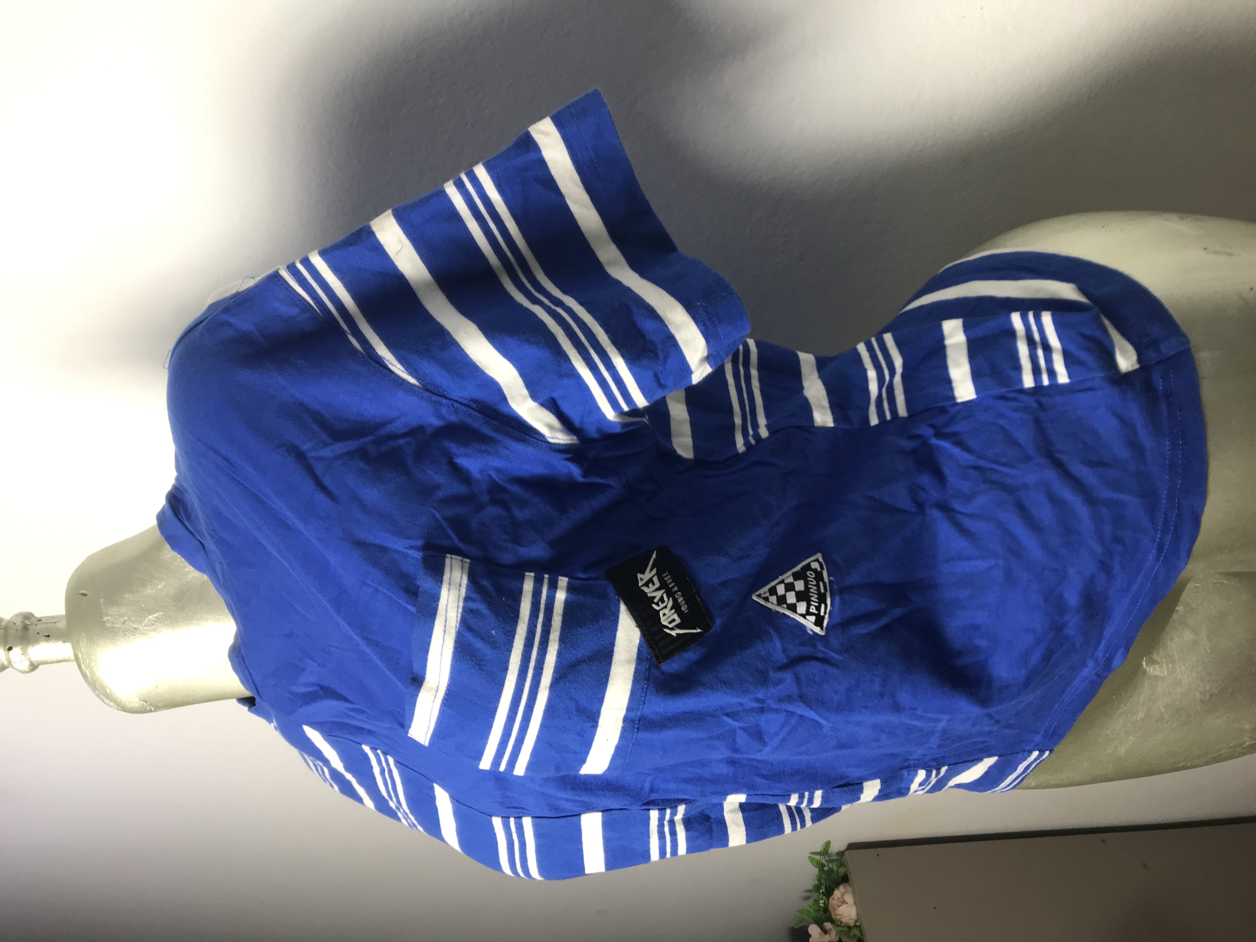 T-shirt rayé bleu et blanc Taille M L XL