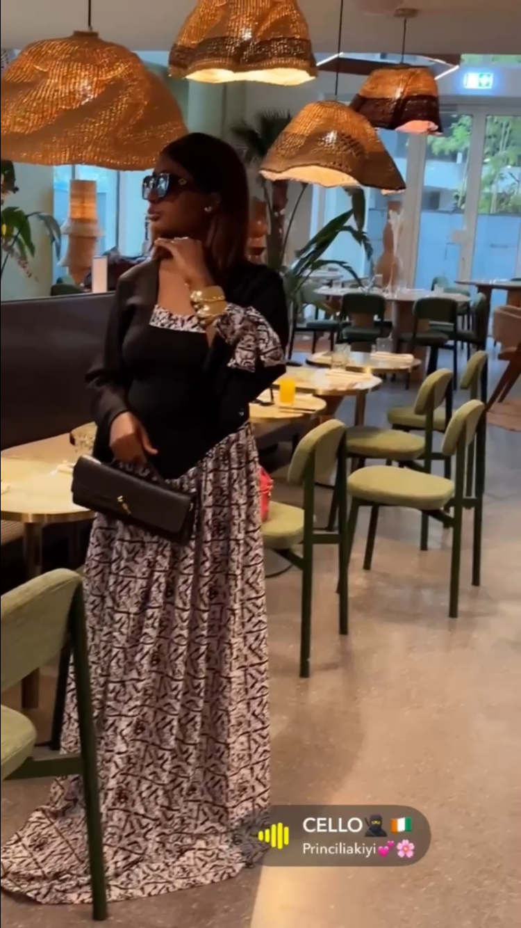 Robe simple pour diner gala